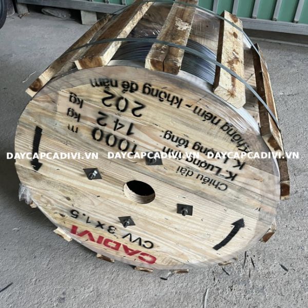 Cáp CVV 1.5mm2 3 lõi CADIVI 0,6/1KV