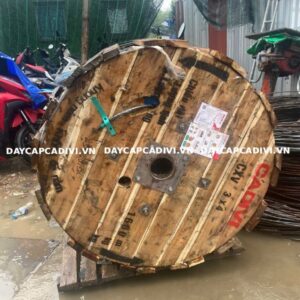 Cáp CXV 4mm2 3 lõi CADIVI hạ thế