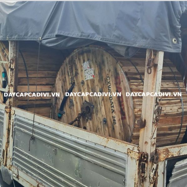 Cáp thi công dãy cáp CXV S DATA 240 CADIVI