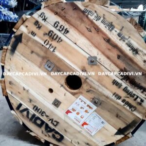 Dây cáp CV 300 CADIVI hạ thế