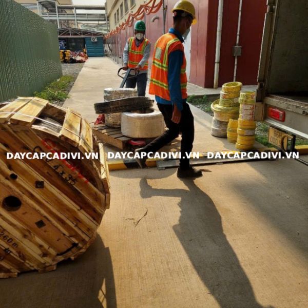 Dây cáp CXV 4X35 CADIVI 0,6/1KV