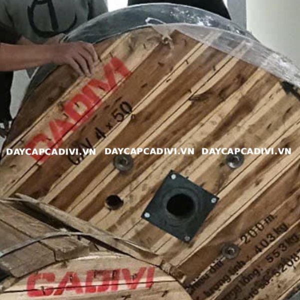Dây cáp CXV 50mm2 4 lõi (4x50) CADIVI hạ thế 0,6/1KV