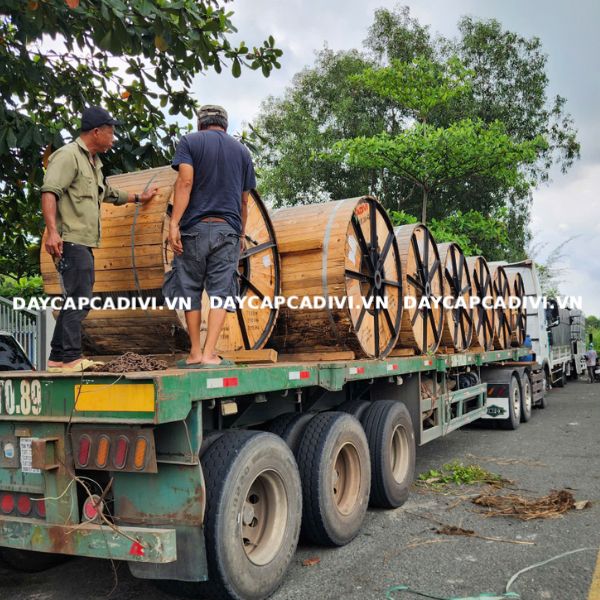 Giao hàng dây nhôm lõi thép ACSR CADIVI dự án Thốt Nốt Cần Thơ