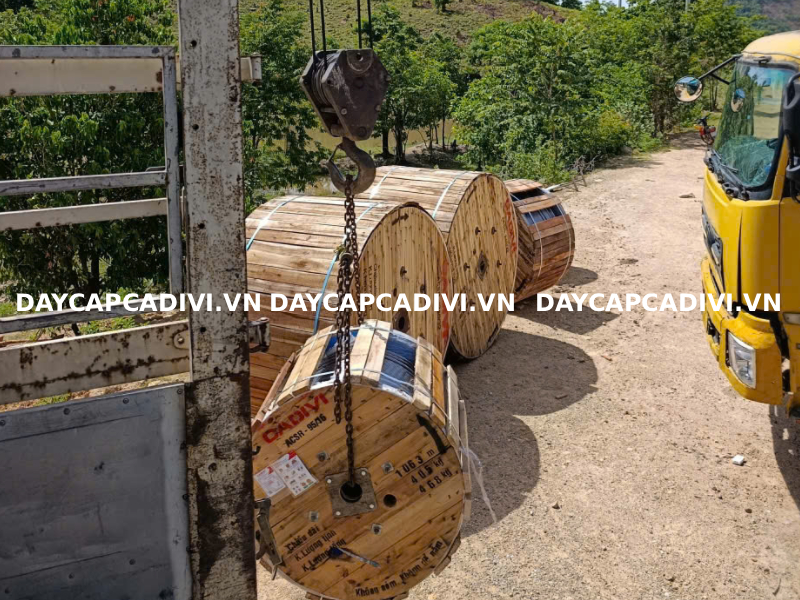 Nhà phân phối cáp ACSR CADIVI số lượng lớn