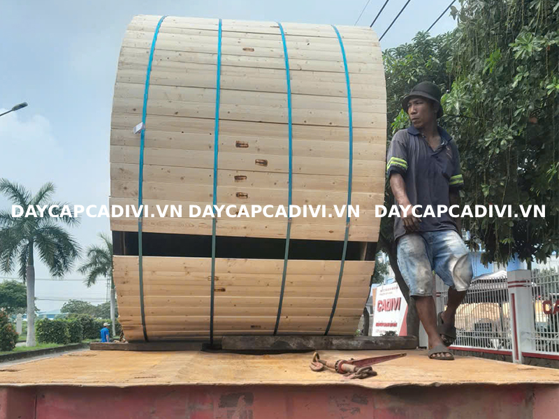 Giao hàng cáp CX1V/WCB CADIVI 24KV giá tốt, giao hàng nhanh