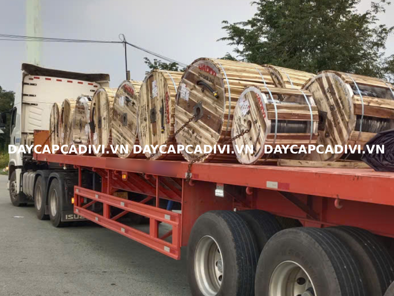 Cấp hàng thi công cáp CADIVI dự án trường đại học Khoa Học Tự Nhiên