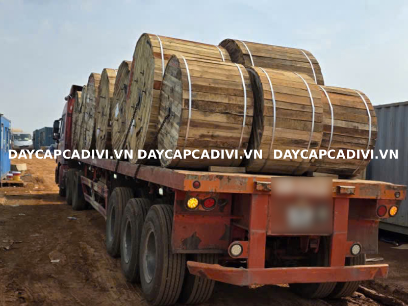 Giao hàng thi công cáp CADIVI sân bây Long Thành