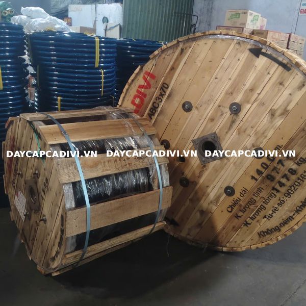 Giao hàng cáp nhôm vặn xoắn LV-ABC 3x70 CADIVI ĐắK Nông