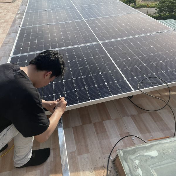Thi công lắp đặt khung giá đỡ