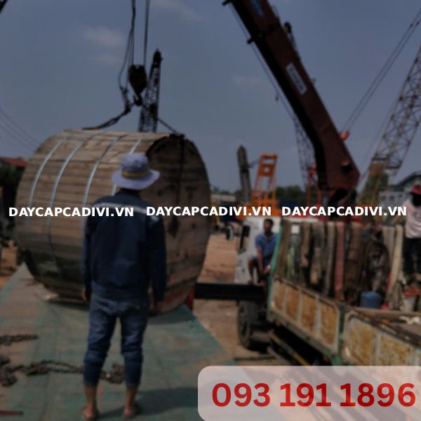 Cẩu hàng cáp CADIVI lắp ngầm thi công dự án theo tiến độ