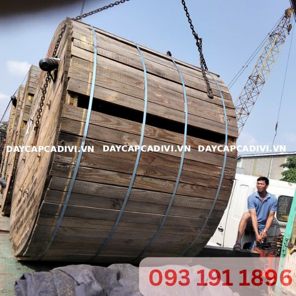 Giao Hàng Cáp Ngầm CADIVI Thi Công Dự Án
