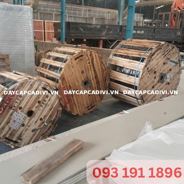 Xuất kho dây cáp CXV CADIVI giao hàng dự án Long An