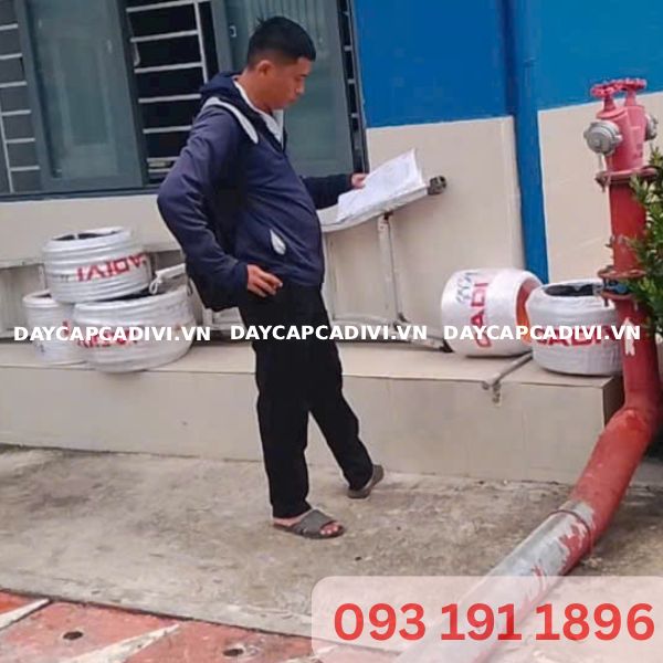 Đại lý cấp 1 phân phối cáp CXV/FR 1.5mm2 1 lõi CADIVI 4 cuộn giá tốt