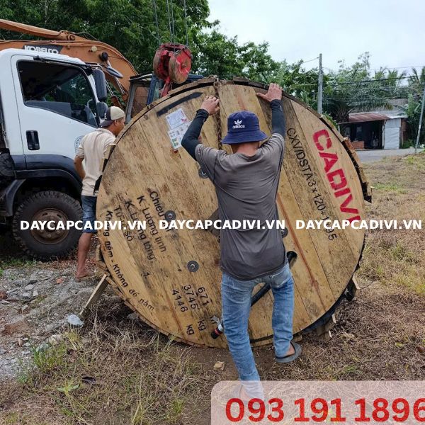 Giao Hàng Dây Cáp CXV/DSTA 3x120 + 1x95 CADIVI Thi Công Dự Án Đồng Nai