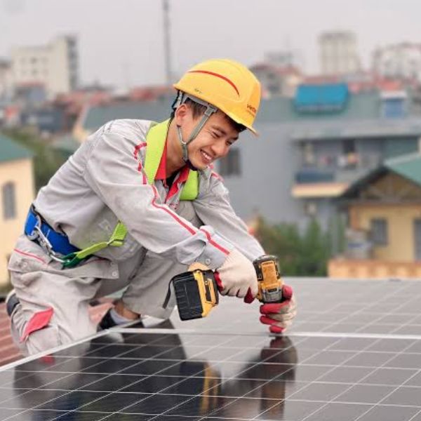 Chi phí lắp đặt điện năng lượng mặt trời mới nhất
