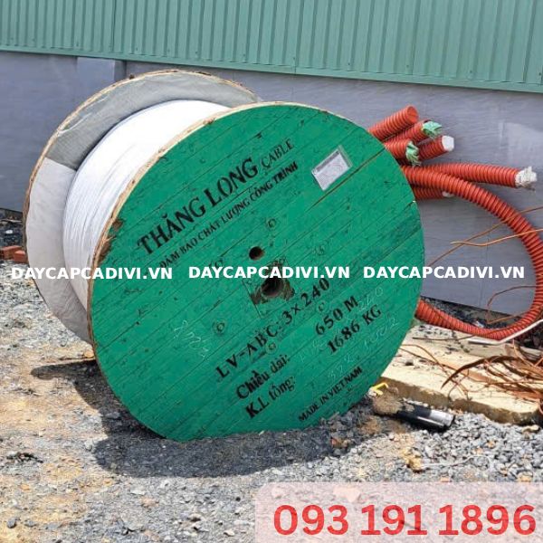 Cuộn dây cáp nhôm xoắn LV ABC 3x240 Thăng Long
