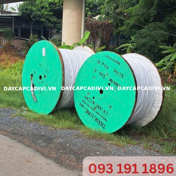 Cuộn dây cáp nhôm xoắn LV ABC 4x240 Thăng Long